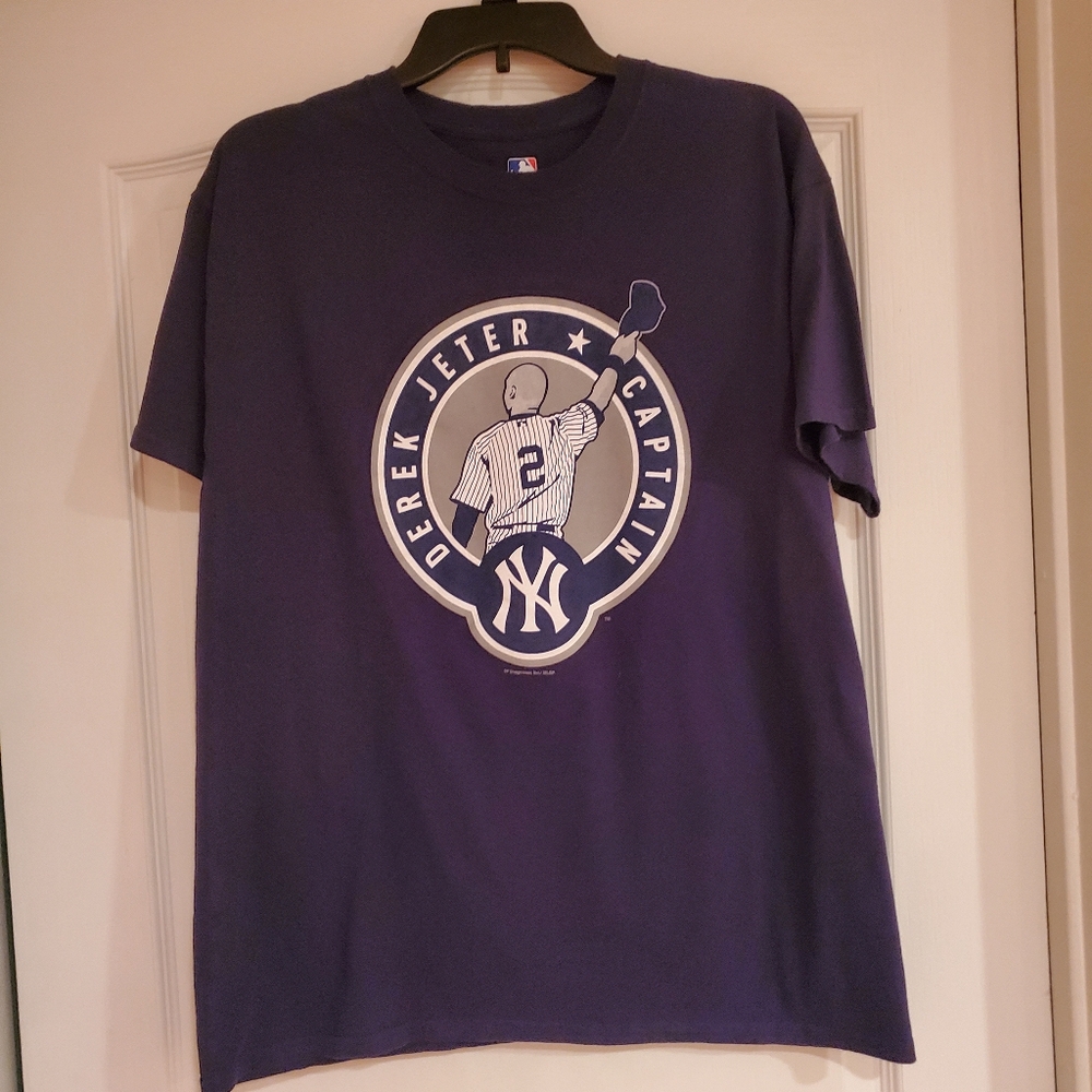 New York Yankees Derek Jeter Shirt
